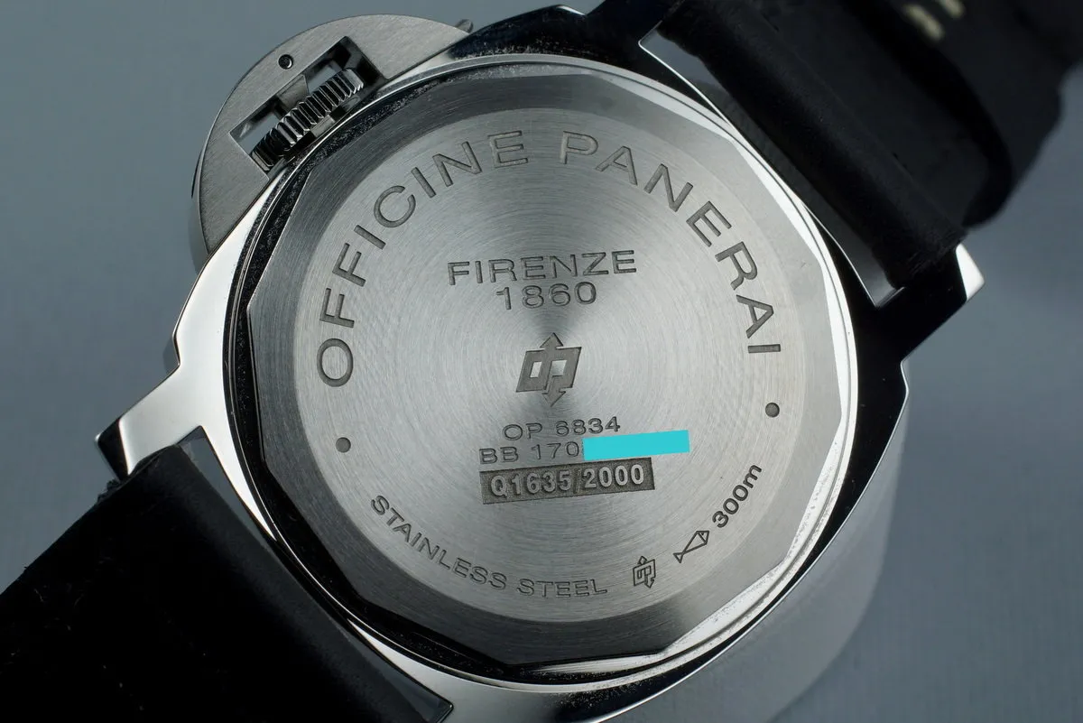 2015 Panerai PAM 000 Luminor with Box and Papers