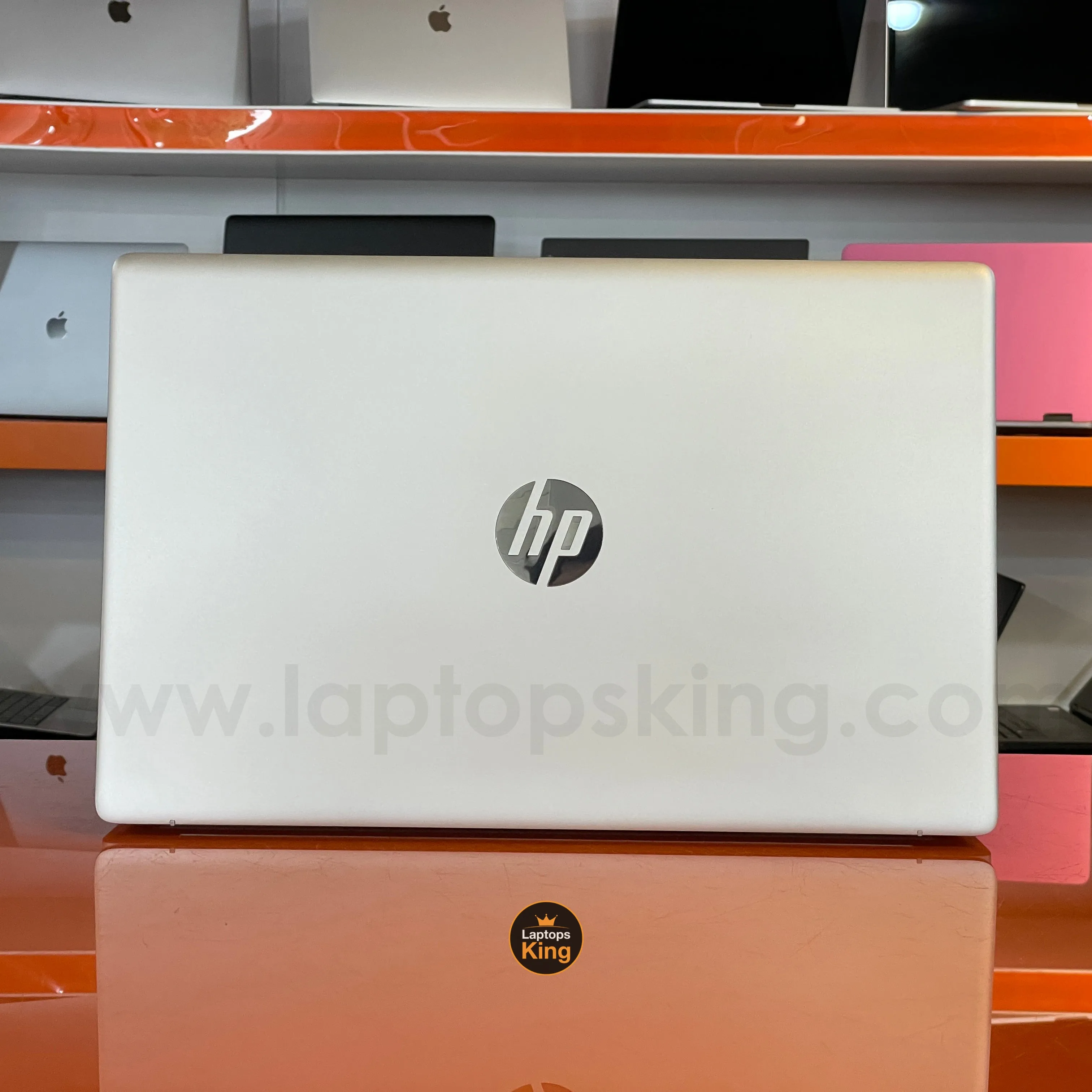 HP 17-CN2003CA Core i5-1235u Iris Xe 17.3" Laptop (New OB)