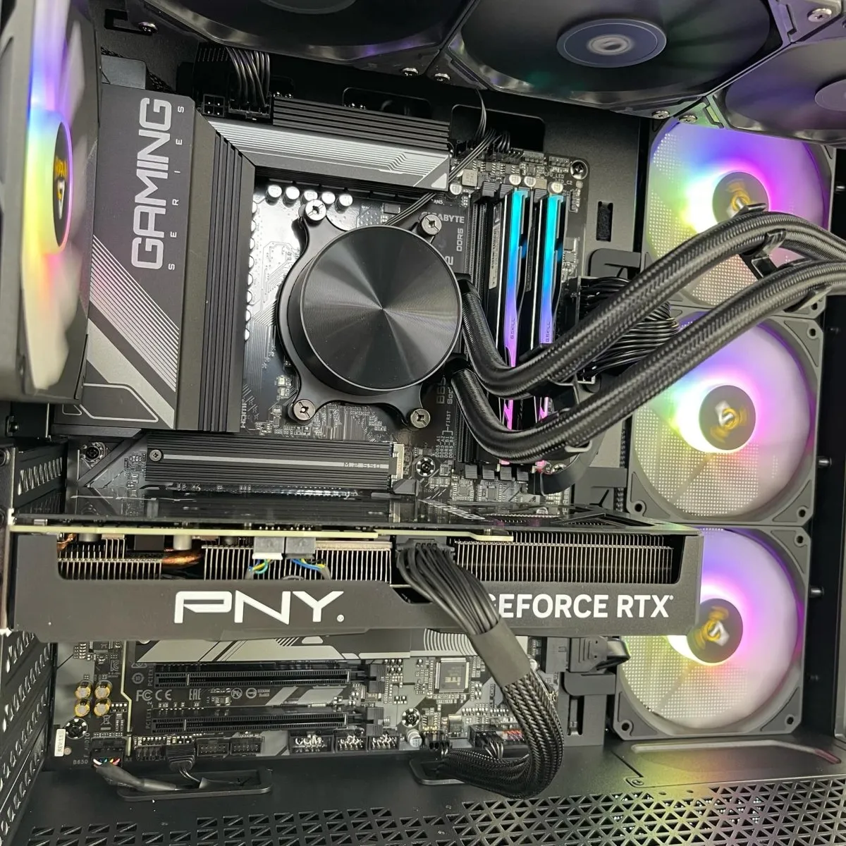 IGaming Ryzen 7 9700X | RTX 4070S-4080 Super | Antec C7