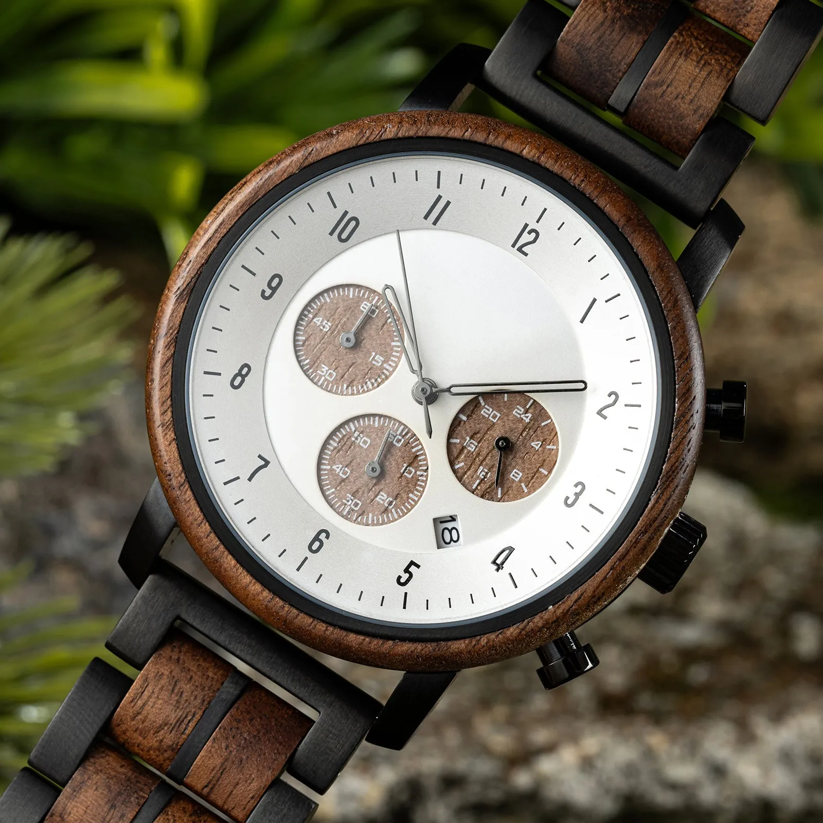 Kobe - Black Steel & Walnut Chronograph