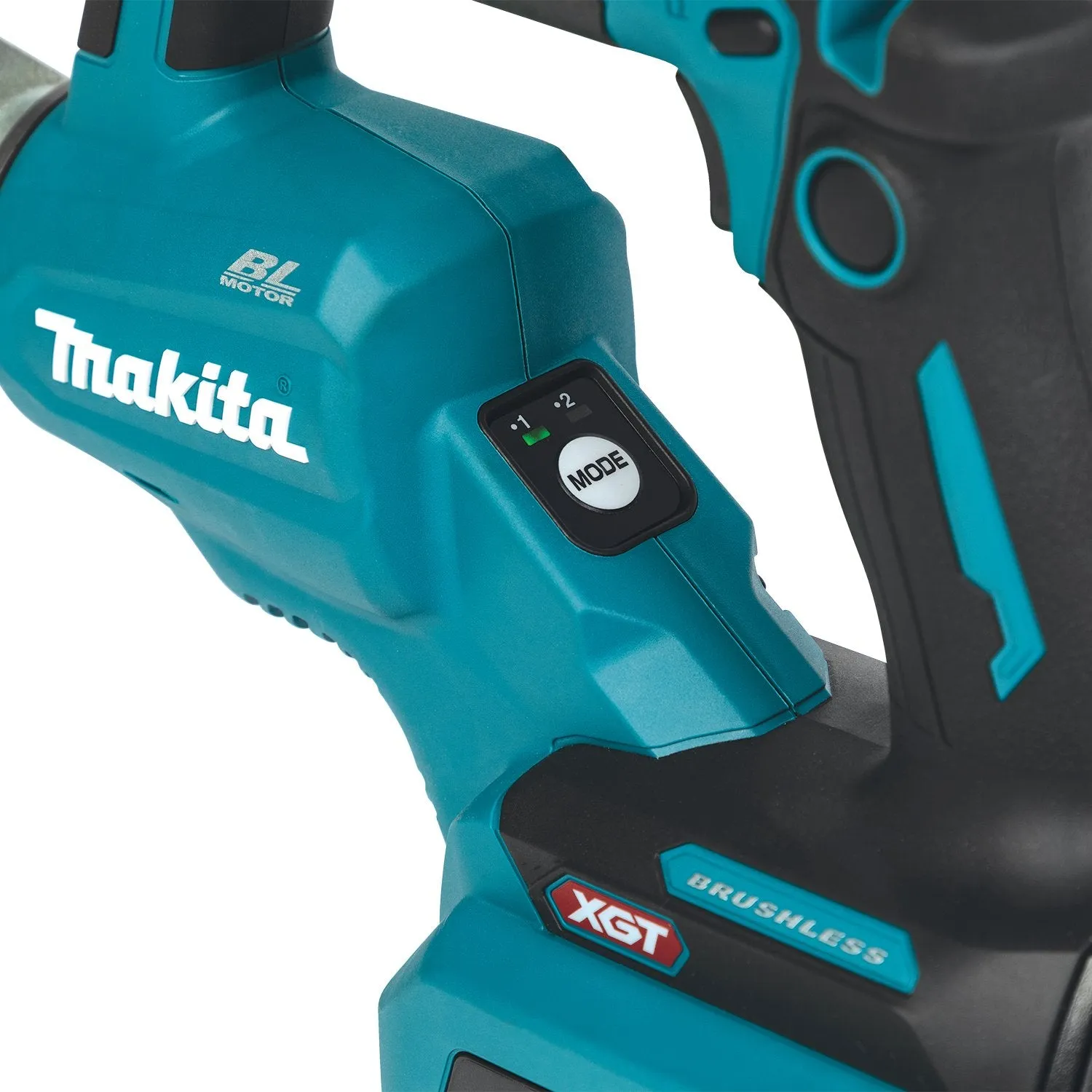 Makita (GRV01M1) 40V max XGT 5.6' Concrete Vibrator 1‑1/4" Kit