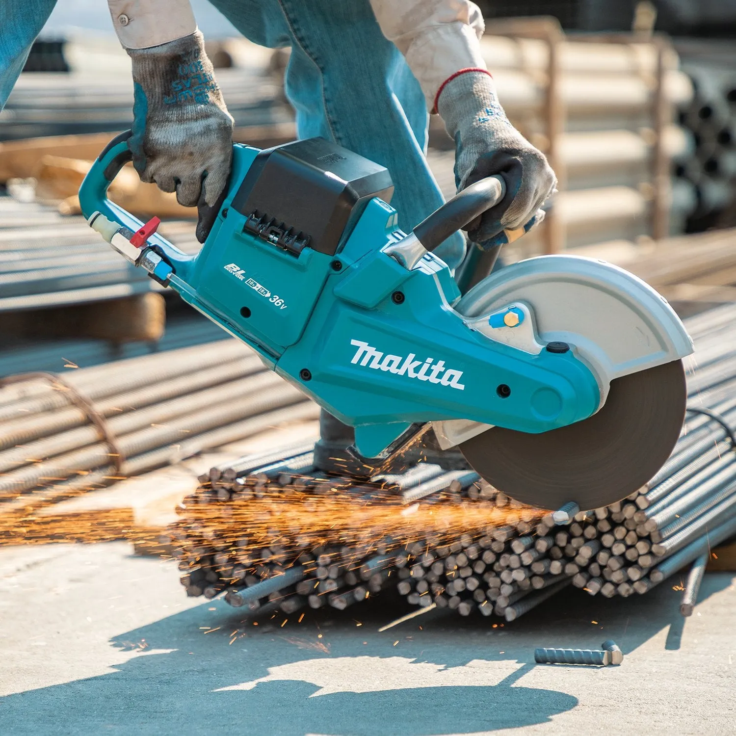 Makita (XEC01Z) 36V (18V x2) LXT® Brushless 9" Power Cutter, w/AFT®, Electric Brake, (Tool Only)