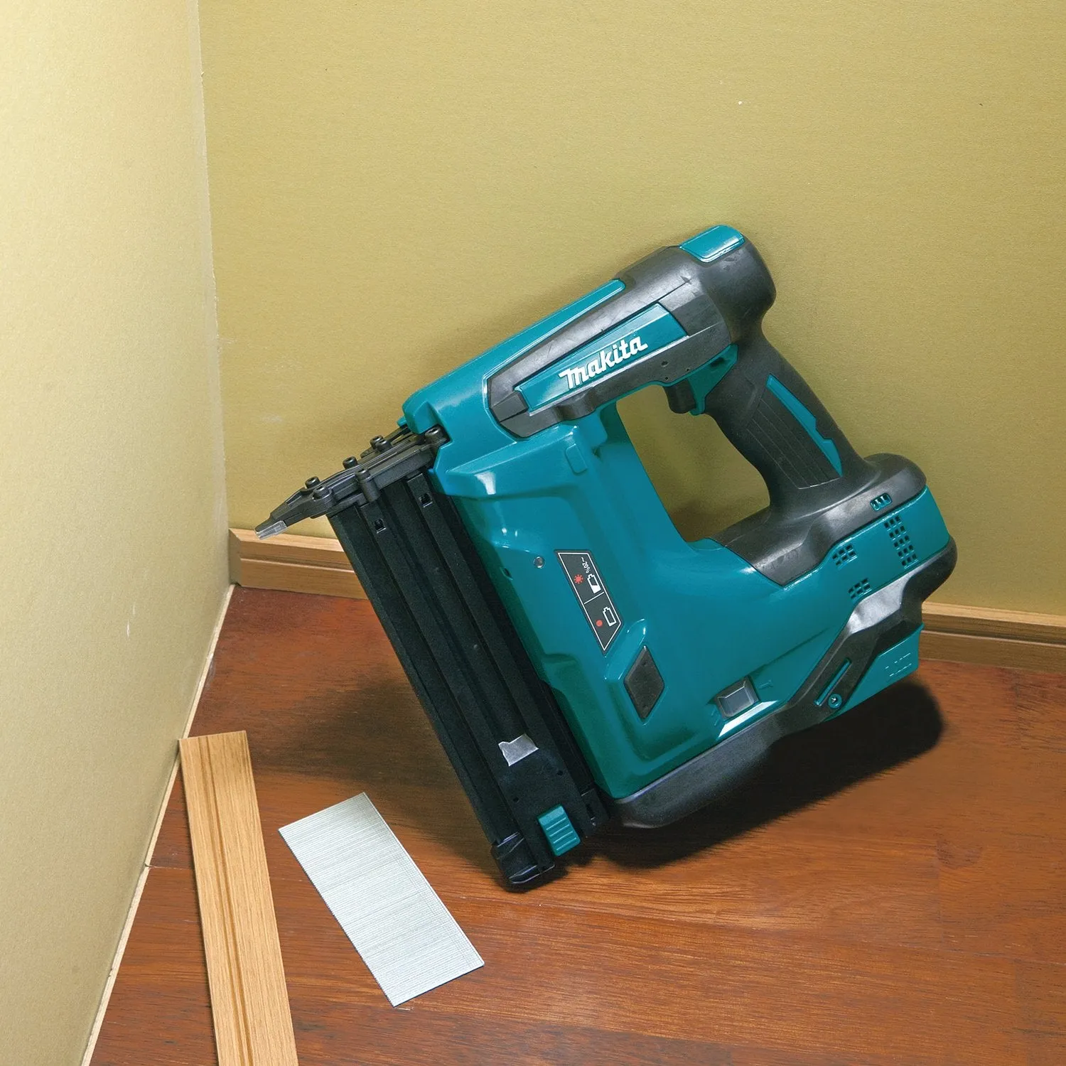 Makita (XNB01Z-R) 18V LXT® 2" Brad Nailer, 18 Ga., Tool Only