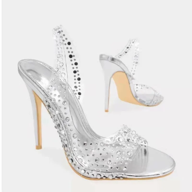 Stylish Ladies Sandals with Rhinestones for a Fab Summer Look