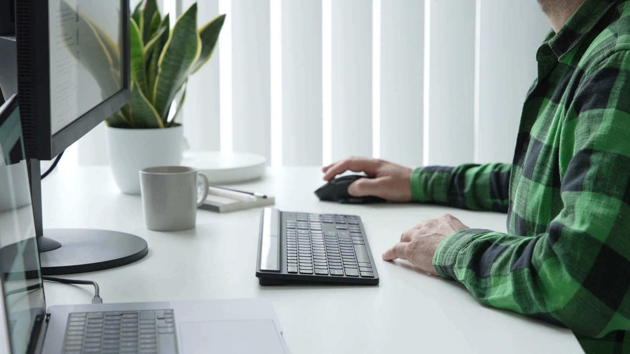 Sustainable Energy Harvesting EcoSmart™ Keyboard (French)